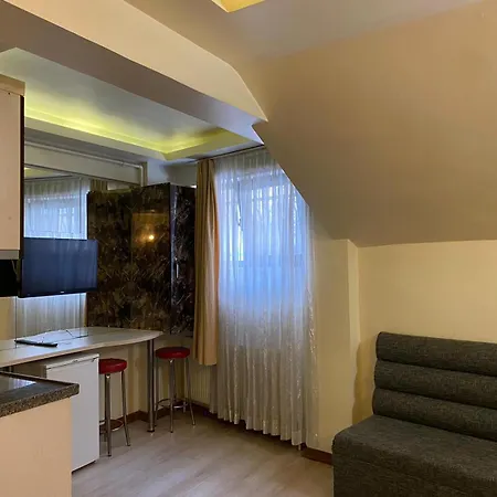 Taksim Terra 2 *